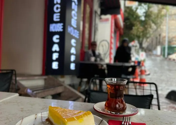 Hotell Elegance Family House Istanbul